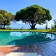 Piscina da hospedagem em Ilhabela