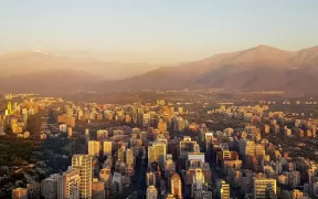 Vista do Sky Costanera em Santiago, Chile